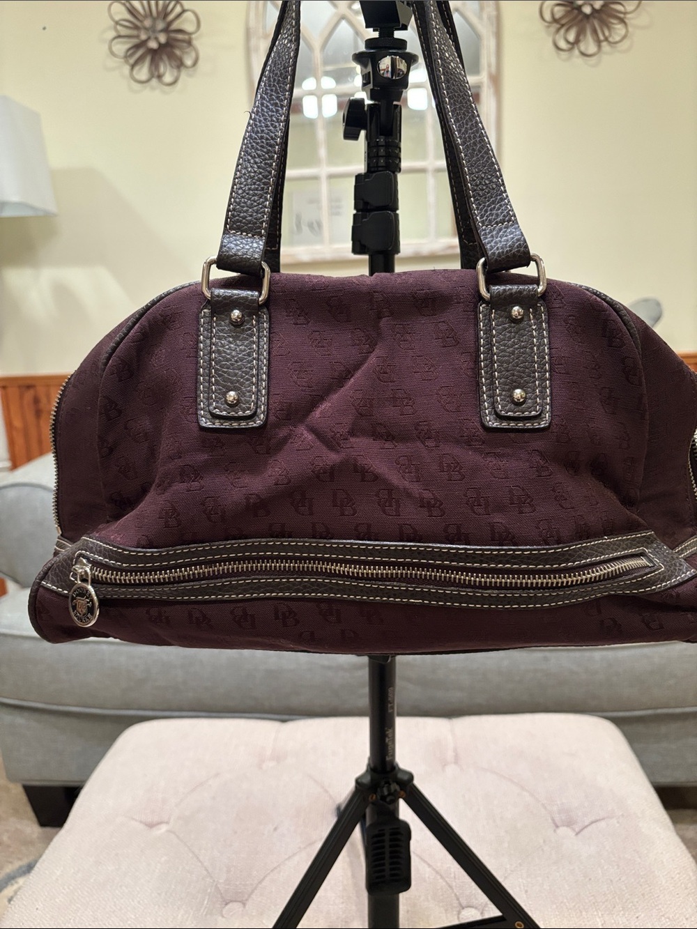 Elegant Deep brown Satchel Bag - Dooney&Bourke
